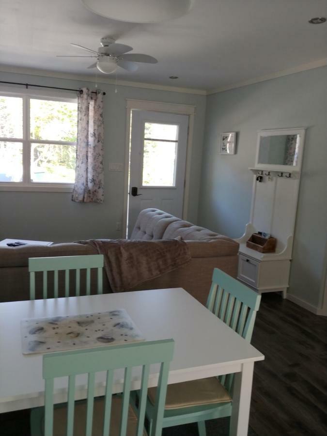 Lavenia Rose Cottages, Sunrise Cottage Catalina المظهر الخارجي الصورة